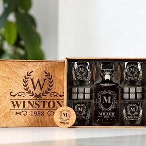 Engraved barware for groomsmen wedding