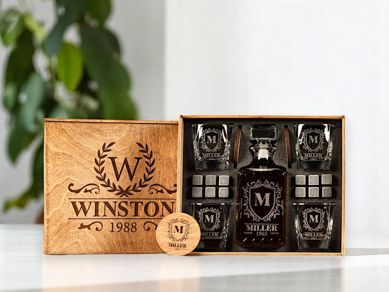 Engraved barware for groomsmen wedding