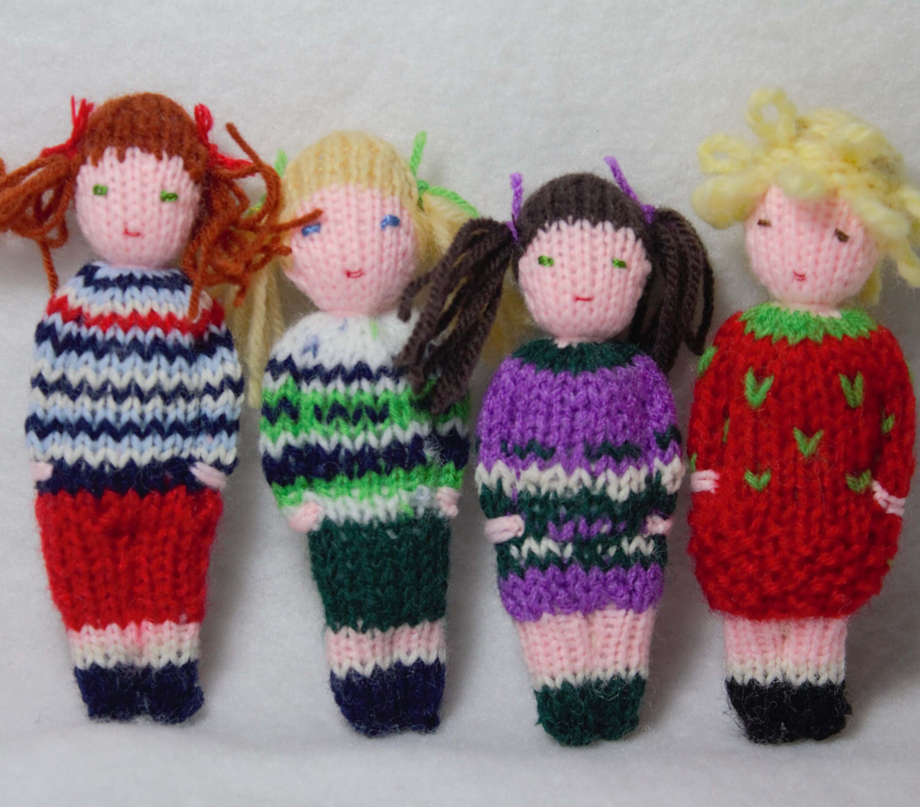 Small Hand Knitted Dolls in Wool, Traditional Toy. for Children. - Etsy