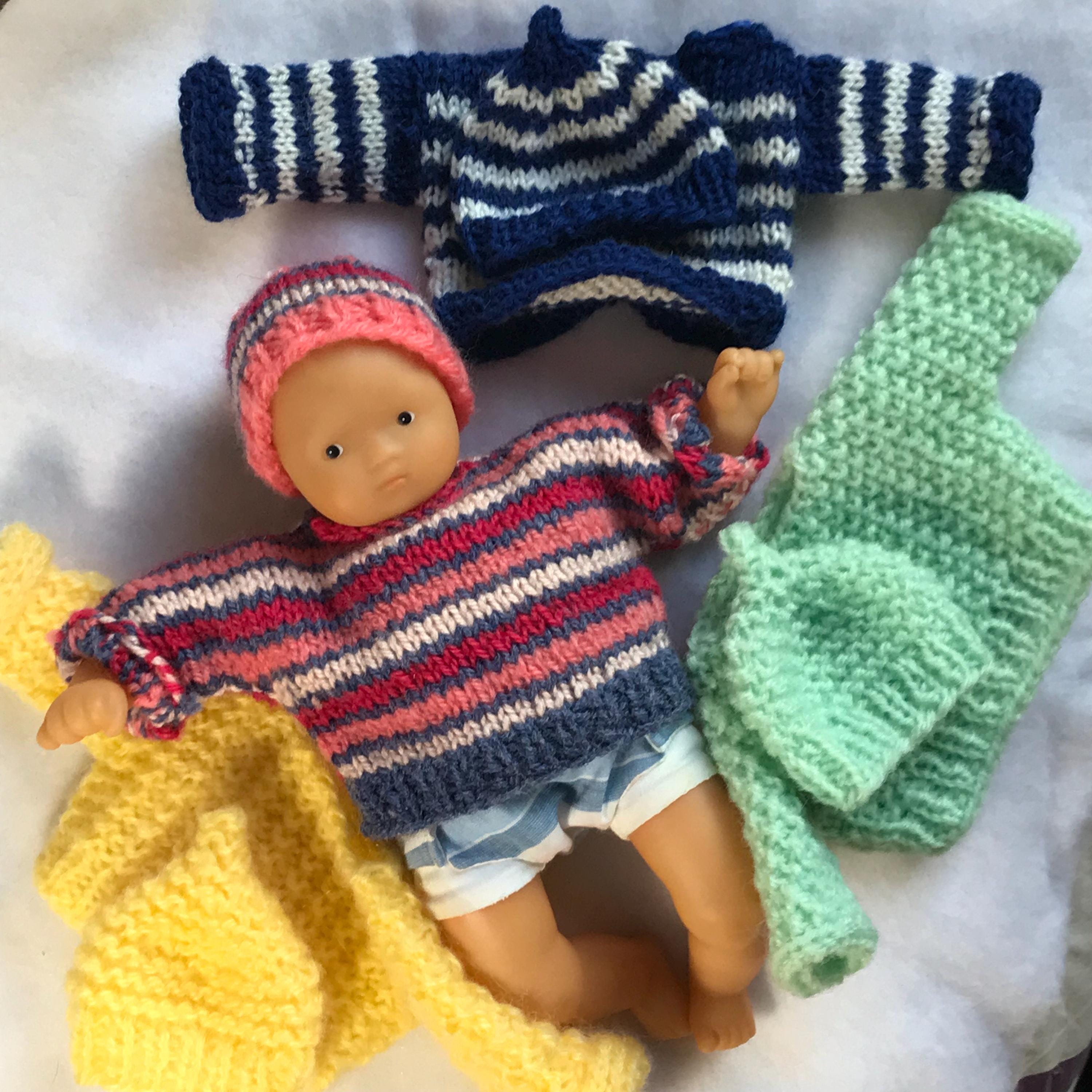 vêtement pour poupée ancienne Taille 27 à 30 cm corps 21 à