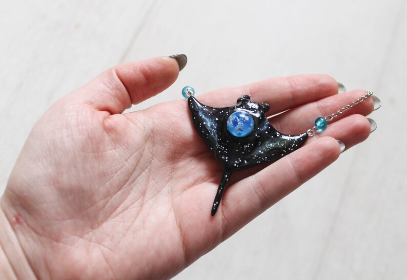 Manta Ray Galaxy Necklace, Starry Manta Pendant, Sea Jewelry, Stingray Charm image 7