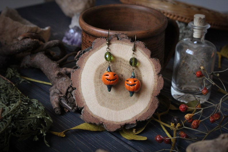 Halloween Pumpkin Earrings, Halloween Jewelry, Witch Pumpkin Earrings, Jack O'Lantern Earrings image 3