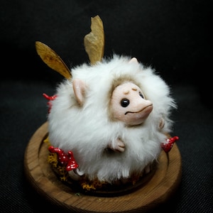 Ooak Fantasy Figur, Fantasy Puppe, Wald Habitant, Niedliche Wald Fee Kreatur, Interior Sammlerstück Kunst Spielzeug, Fantasy Creature Figur