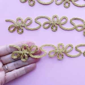 4 Filigree metallic gold iron on patches 18 cm x 4 cm