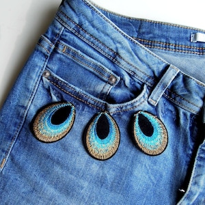 Apliques termoadhesivos de plumas de pavo real: parches bohemios bordados (juego de 6)