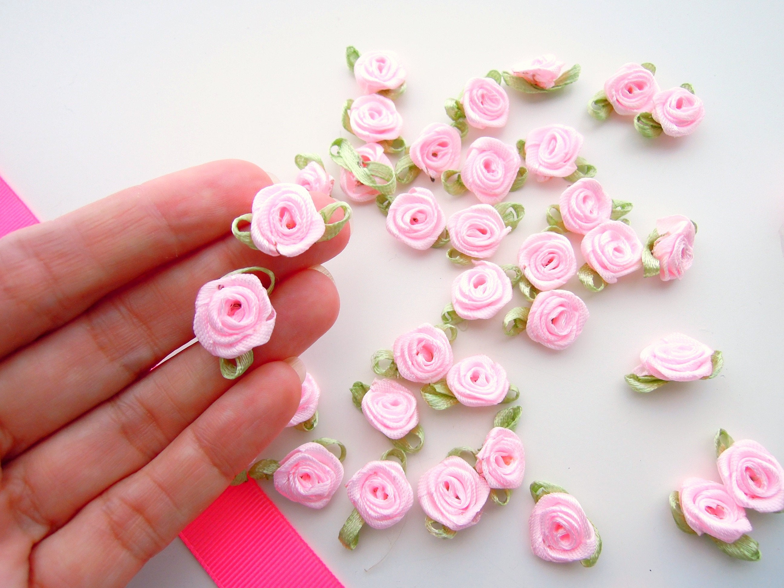 25 blush pink small ribbon roses satin ribbon roses pink Etsy