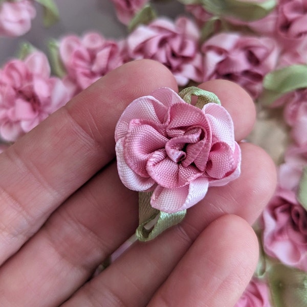 10 roses en ruban, petites appliques de fleurs en tissu, fleurs à coudre