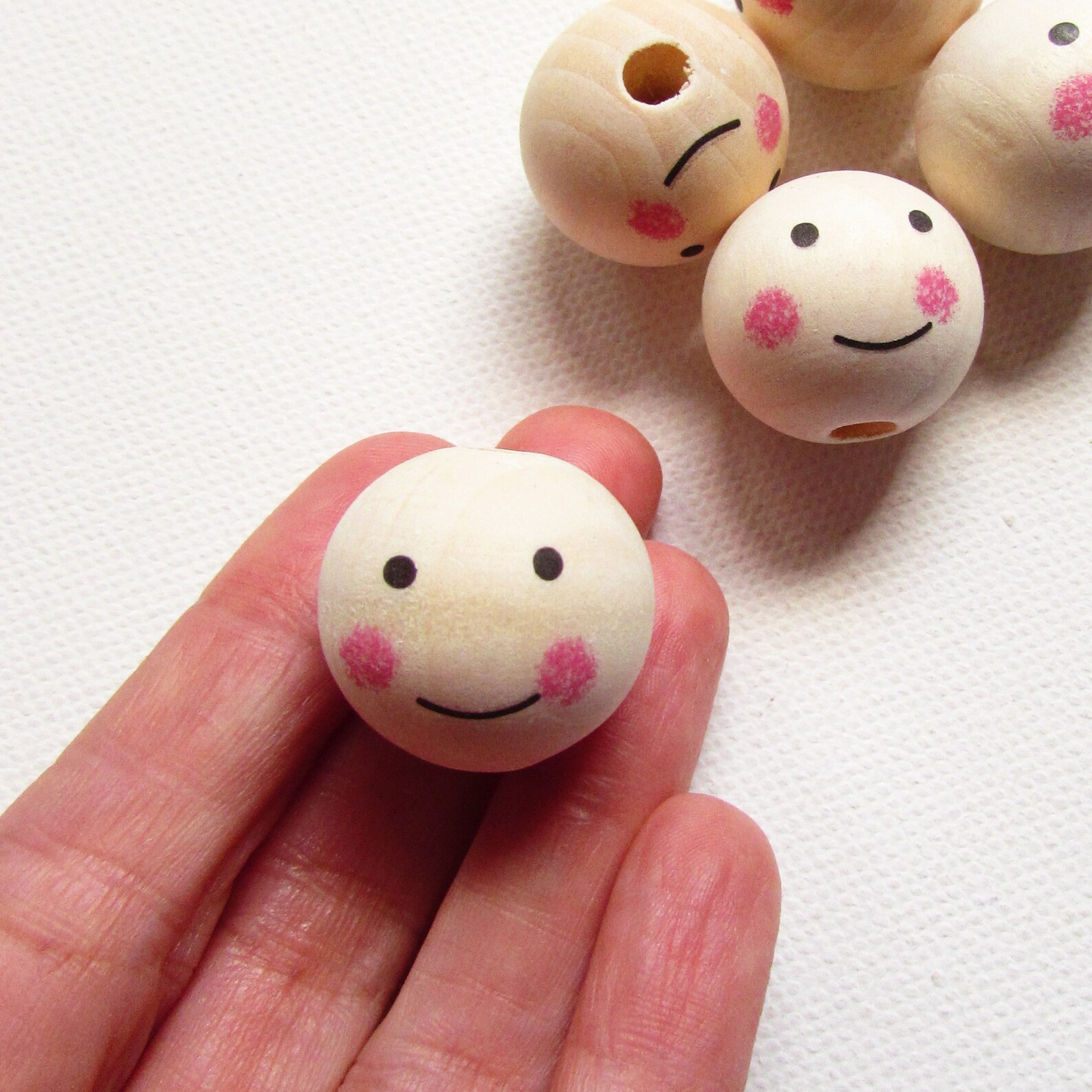 5 Natural wood bead doll heads 25mm Wooden angel smiling face Etsy