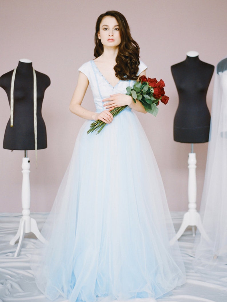 Ecff02 What Do You Wear Under Your Wedding Dress 3f Spanx Has The
