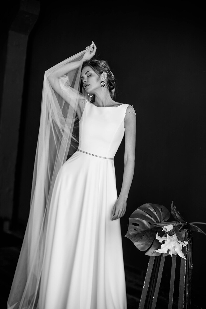 Wedding dress MELE // Minimal and elegant wedding dress Etsy