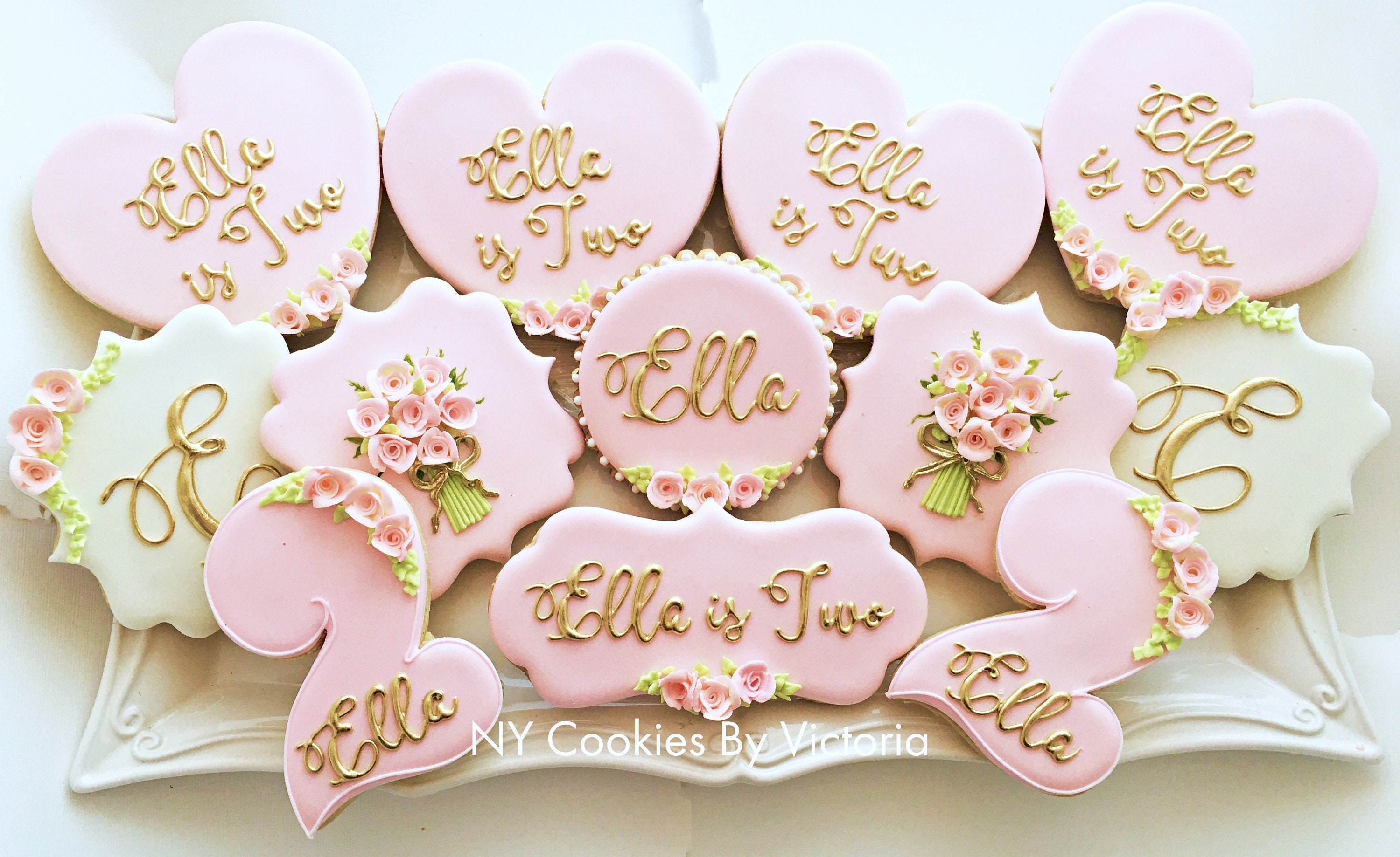 @Ladyflowercookies имя