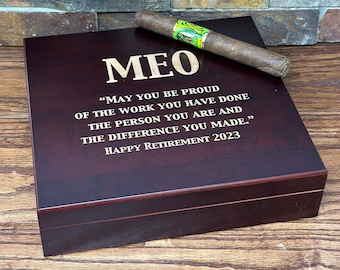 Personalized Cigar Box, Custom Humidor, Best Man, Engraved Gifts for Men, Fathers Day, Groomsman, Cigar Accessories, Anniversary, Retirement