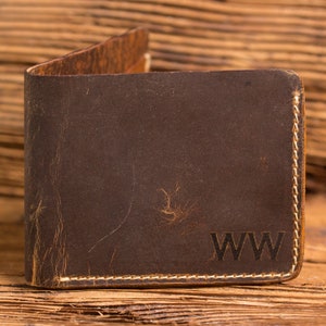 Monedero de cuero monograma, regalo de padrinos, día de los padres, regalos grabados para los hombres, cartera rústica personalizada de gama alta afligida ZB36