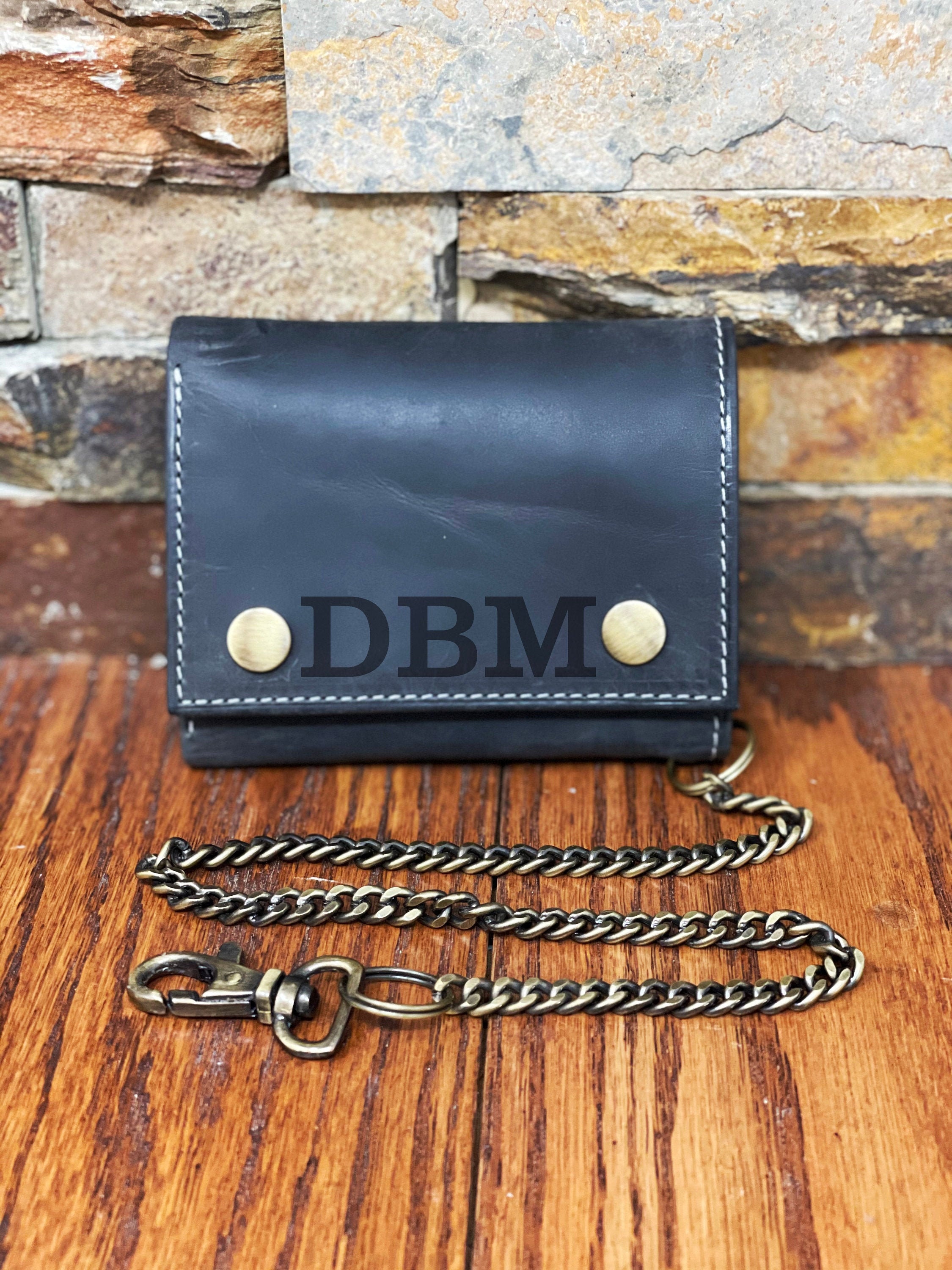 BROWN LEATHER STRAP WALLET CHAIN - antique brass – Fearless Leather