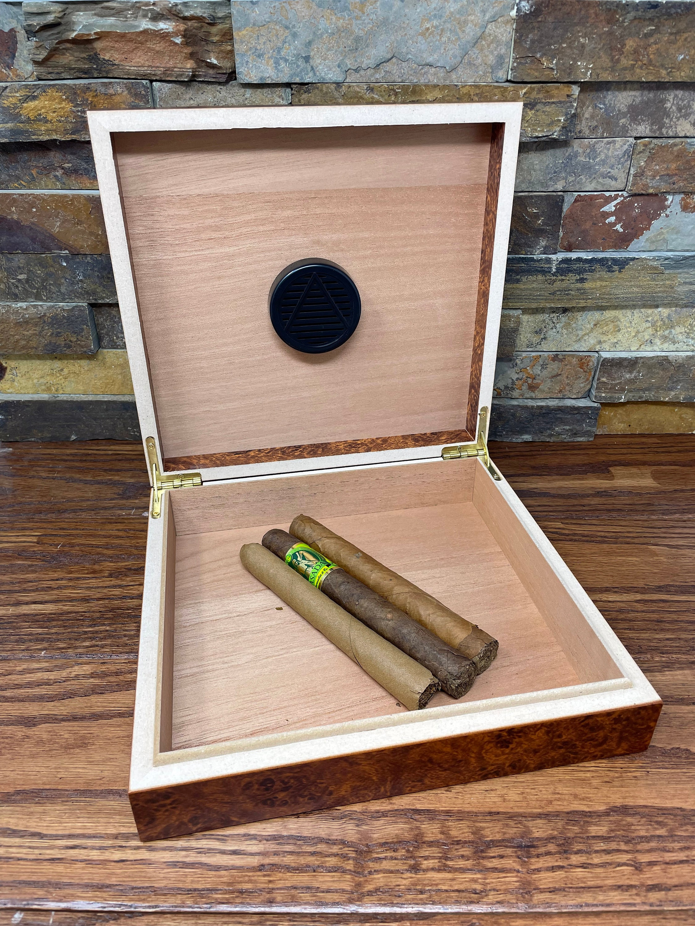 Custom Cigar Box, Personalized Humidor, Engraved Gift, Gifts for Men ...