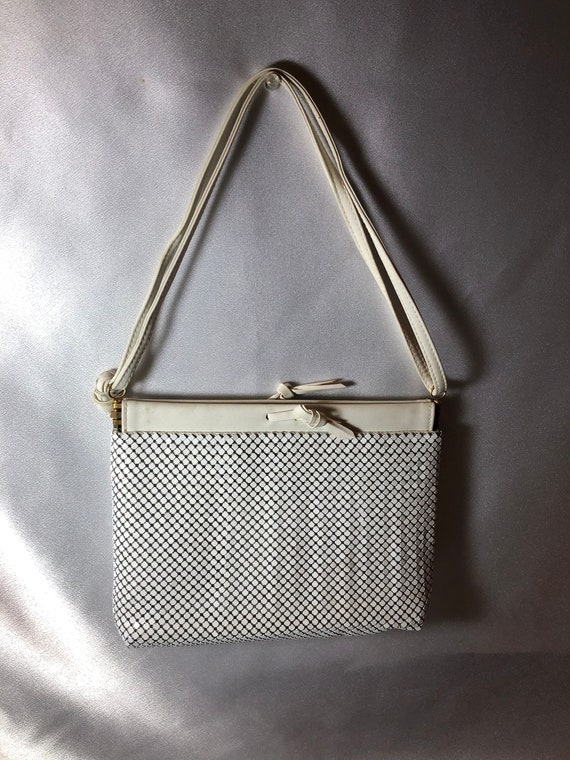 Vintage Whiting and Davis White Mesh Purse; whitin