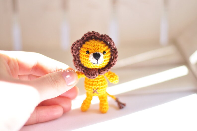 Crochet keychain Lion Amigurumi Keyring Little Lion Etsy