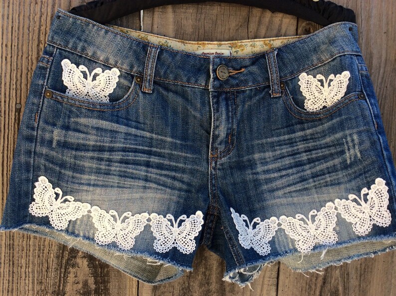 Embellished denim shorts Size 27 USA Size 4