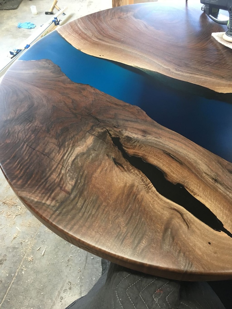 Live Edge Blue Epoxy River Black Walnut Round Dining Table Etsy