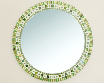 Mosaic Wall Mirror in Green, Round Green Mirror, Bathroom Mirror, Green Wall Decor, Handmade Home Decor, Custom Mirror, Wall Hanging