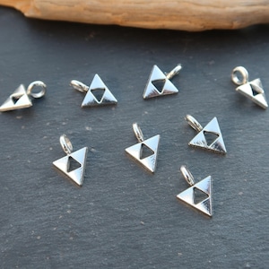 Artisan Open Triangle Pendant Sterling Silver Geometric Design PN-763
