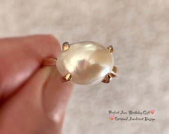Rose Gold Pearl Ring/White Pearl Ring/One of a Kind Ring/Baroque Pearl Ring/June's Birthstone/Free US Ship.