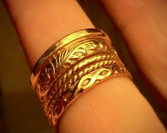 Handmade Gold Ring./Handcrafted Goldfilled Stacking Ring Set./Free Shipping in the US.