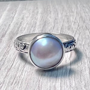 Pink Pearl Ring/Girlfriend Gift/June&#39;s Birthstone/Free US Shipping