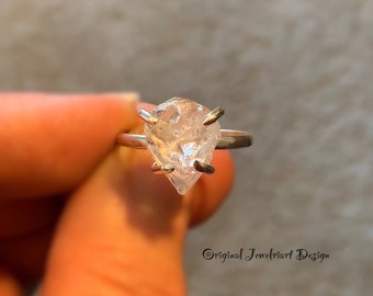 Raw Herkimer Diamond Ring/Gorgeous Rough Uncut Herkimer Diamond Silver Ring./ Healing Crystal Ring/Free US Shipping.