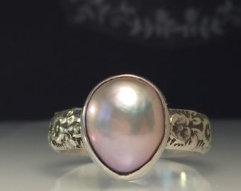 Pearl Ring/Teardrop Pearl Ring/Solitare Pearl Ring/Modern Pearl Ring/Unique Pearl Ring/Blush Rose Pearl Ring/June Birthstone/Free US Ship.