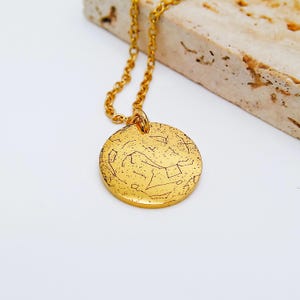 Collana con mappa stellare personalizzata, posizione e data, collana in oro 14k, collana delicata, collana con costellazione, collana incisa, gioielli personalizzati