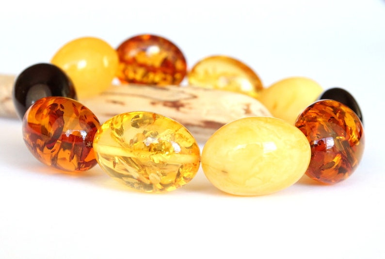 Multicolor royal amber bracelet natural baltic amber jewellery colorful luxurious gemstone bracelet 28 g. olive shape amber beads