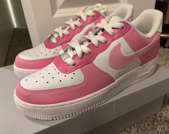 Zapatillas Nike Air Force 1 personalizadas pintadas a mano con bloques de color rosa