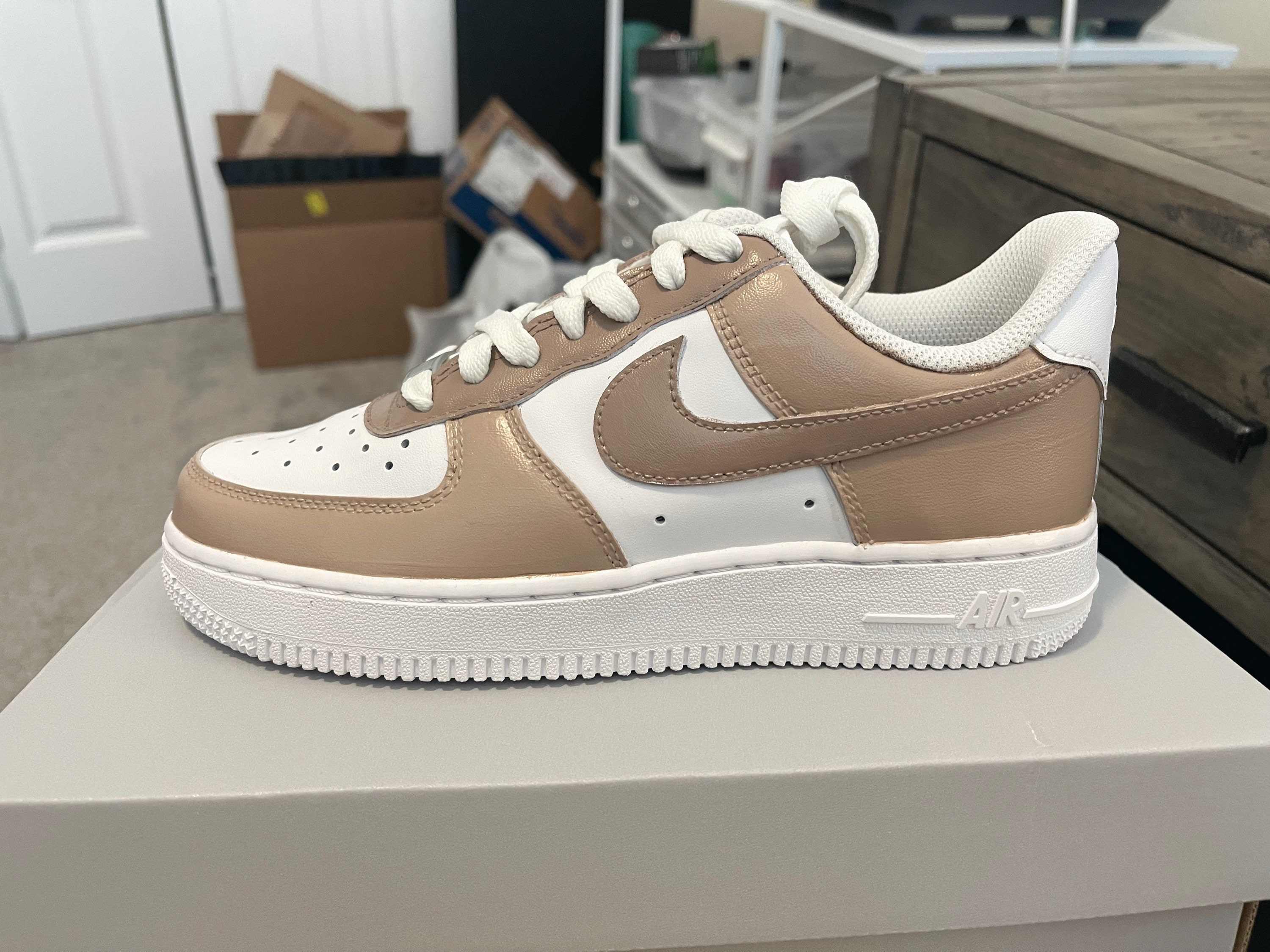 opstelling Tram Notitie Bruin Beige Veelkleurige Custom Nike Air Force 1 / Beige - Etsy België