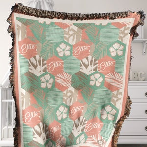 Personalized Hawaiian Baby Blanket - Hibiscus flower baby blanket -Made in The USA - Pink