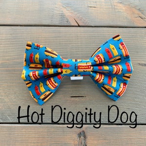 7" Pet Bowtie "Hot Diggity Dog"