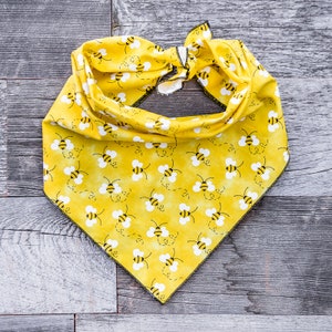 Yellow Bee Bandana, Bumble Bee Tie On Dog Bandana