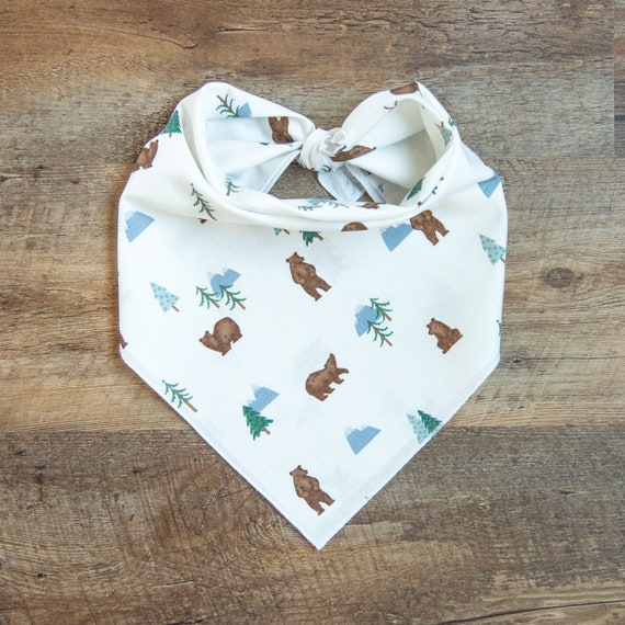 Dog Bandana, Bears on White, Grizzley Bears, Trees, Mountains, Camping, Tie On Dog Bandana