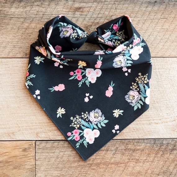 Flower Market on Black Dog Bandana, Tie On Dog Bandana