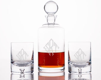 Personalized Whiskey Decanter Set with 2 Glasses - Engraved 34oz Crystal Decanter and 11oz Rocks Glasses, Great Wedding or Valentines Gift