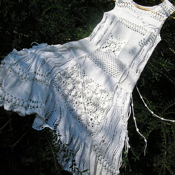 Robe d’été blanche, Robe tricotée et crochetée à la main, Robe en coton dentelle, Robe de créateur, Vêtements de festival, Robe Boho, Robe de mariée