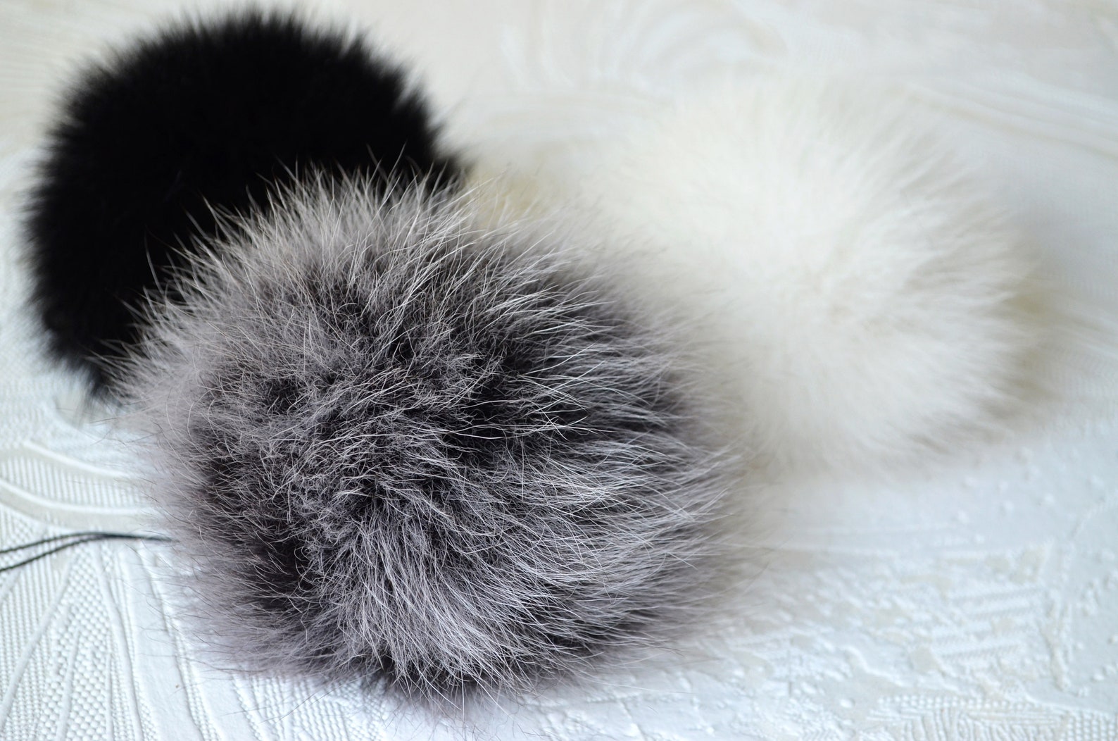 Set of 3 real fur pom poms Genuine Arctic fox Large pompom for Etsy