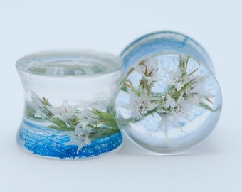Ear Plugs,  Real Flower Plugs, Resin Plug Earrings, Magic Resin Ear Plugs, Fairy Gauges, Real Plant Organic Gauges, Wood Resin Piercing
