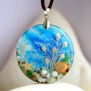 Blue Resin Necklace. Resin Ocean Necklace. Ocean Themed Necklace. Starfish Pendant. Mermaid Necklace. Moss Necklace. Ocean Lover Jewelry.