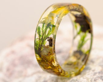 Ring Real Moss, Resin Ring Resin Ring, Forest Moss. Woodland ring, Nature Inspired Resin Band, Forest Moss Ring, Forest Resin Ring. Gold24K