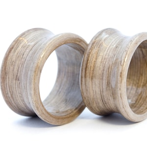 Wood Ear Tunnels, Wood Ear Gauges, Wood Ear Plugs, Wooden Stretchers, Terrarium Wood. Nature Resin Plugs