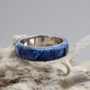 Mens Wedding Rings Blue Wood. Mens Wedding Band Titanium with Blue Wood. Men&#39;s Titanium Band. Titanium Wood Band. Titanium Wood Wedding Band