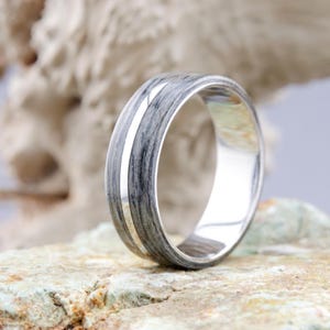 Titanium Men Ring with Poplar, Mens Wedding Band Titanium Poplar Wood. Mens Wedding Ring Titanium, Titanium Poplar Wood Ring, Men Ring Wood