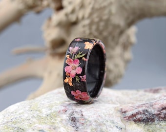 Ebony Engagement Ring with Queen Anne Flowers. Wooden Rings. Wood Wedding Band. Rustic Wedding Band. Ebony Wood Ring. Resin Wood Ring