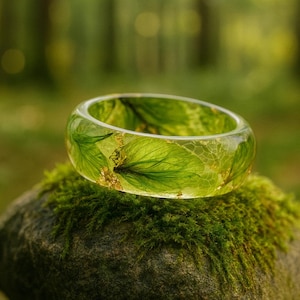 Moss Ring, Nature Inspired Resin, Forest Resin Ring, Real Pressed Green Leaves. Woodland Ring, Gold24K, Green Moss Ring,
